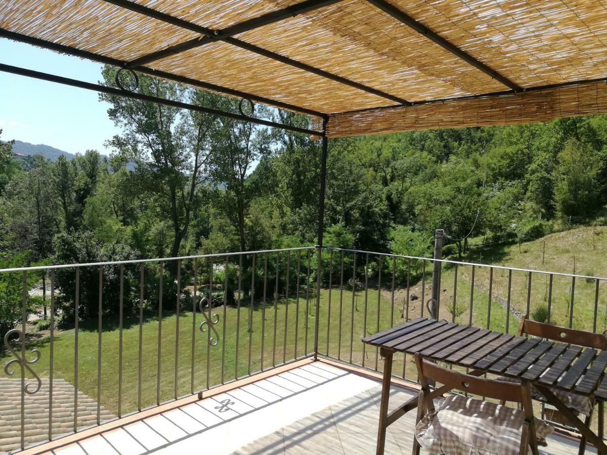 Agriturismo Di La Dall'Acqua 菲维扎诺 外观 照片