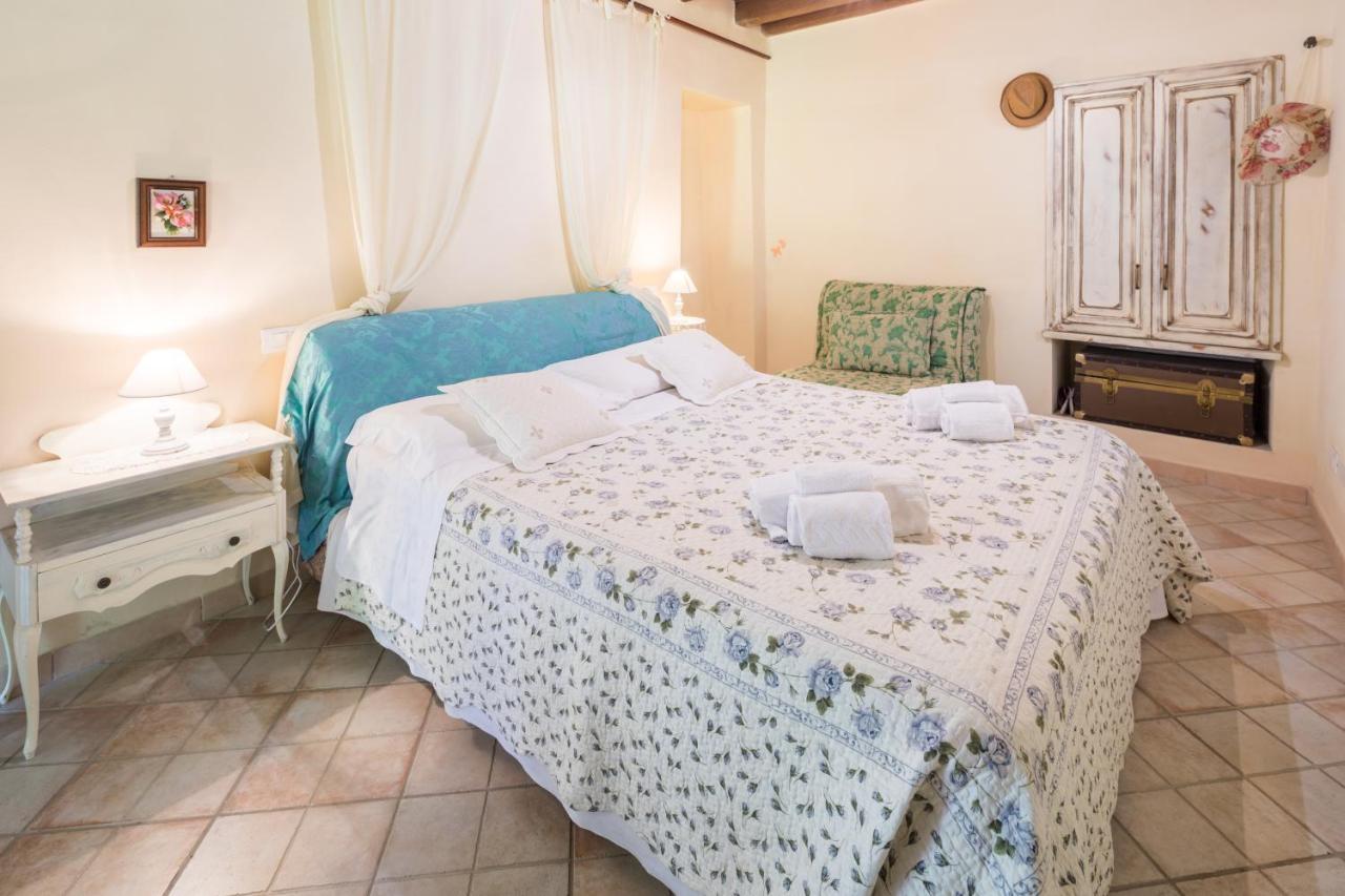 Agriturismo Di La Dall'Acqua 菲维扎诺 外观 照片